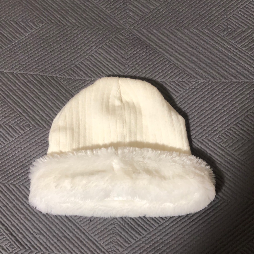 Fluff Hat: Toby
